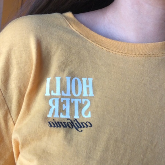 Hollister top bundle - Picture 5 of 6